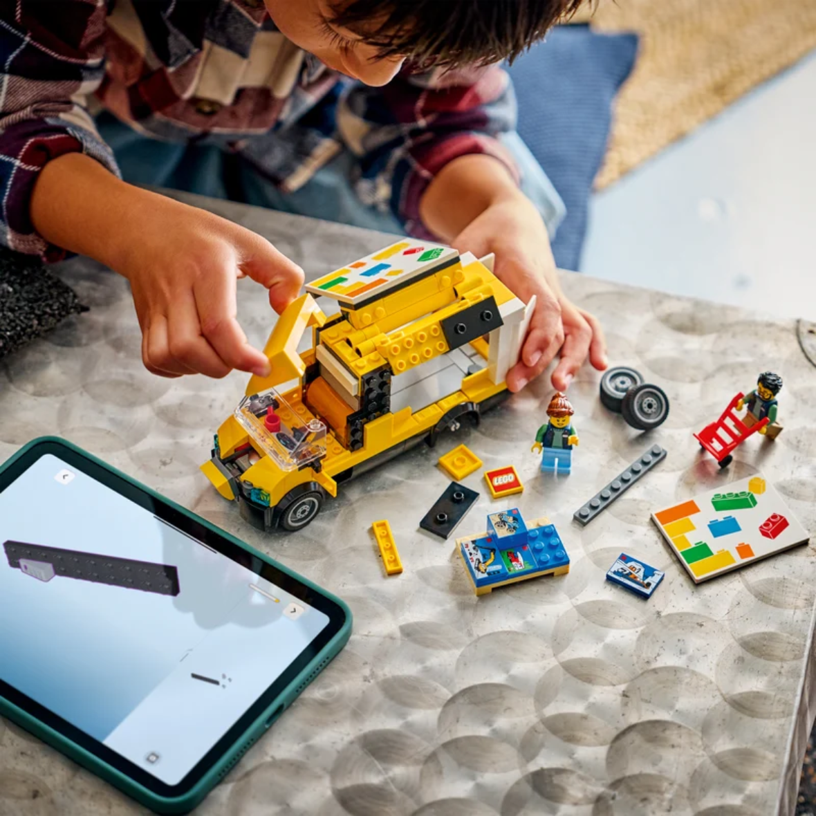 Lego City 60500 The Lego Van