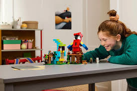 Lego Minecraft 21282 The Parrot Handler