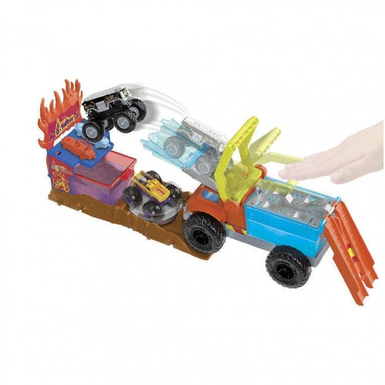 Hot Wheels Monster Truck Rescue Set