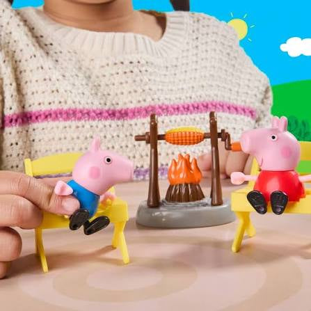 Peppa Pig Three Little Piggies Caravan Playset