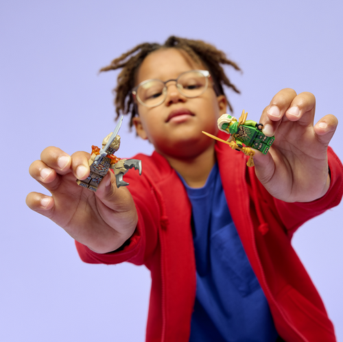 Lego Ninjago 71850 Lloyd vs. Earth Monster Spinner