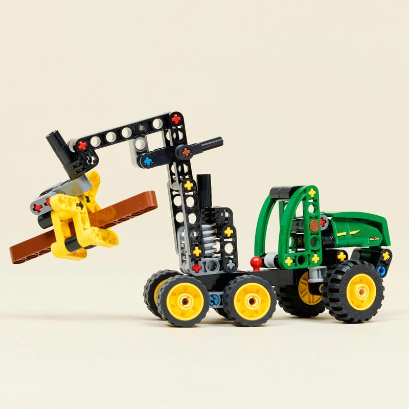 Lego Technic 42218 John Deere Wheeled Harvester
