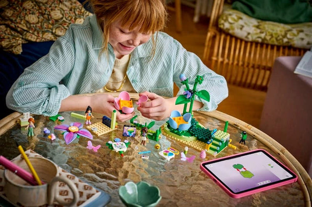 Lego Friends 42702 Spinning Flower & Fairy Teacup Ride