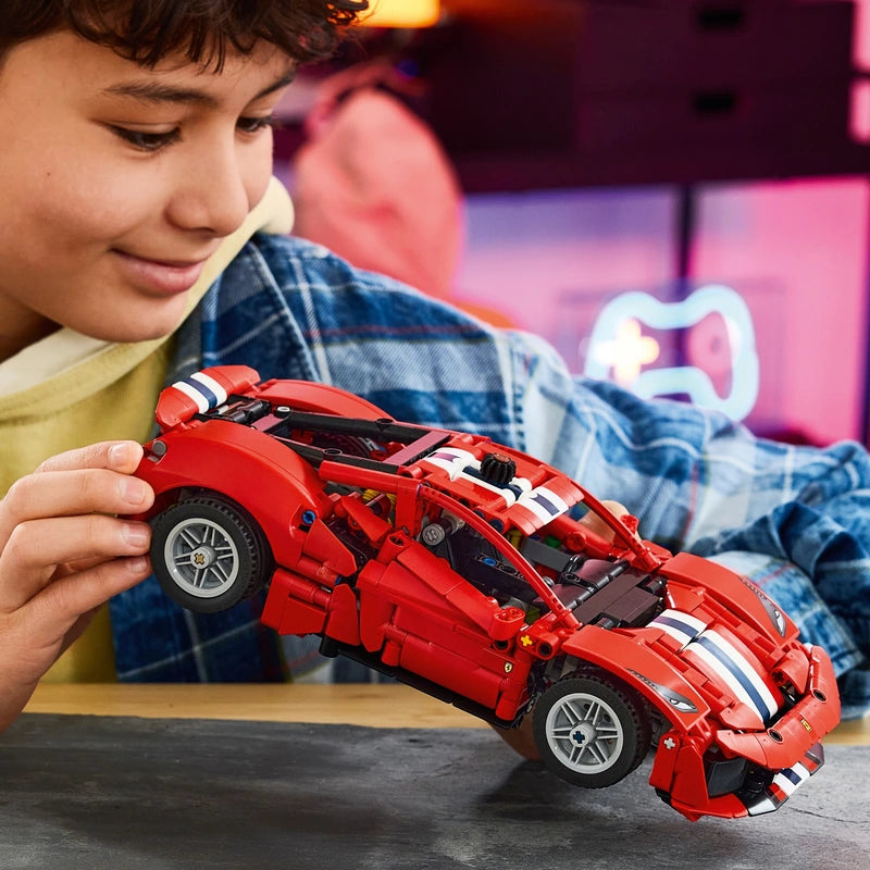 Lego Technic 42235 Ferrari 488 Pista Car