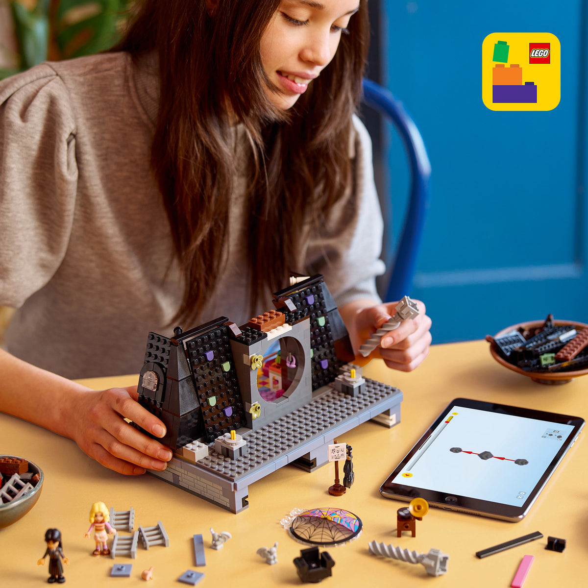 Lego Wednesday Addams 76781 Wednesday & Enid's Dorm Room